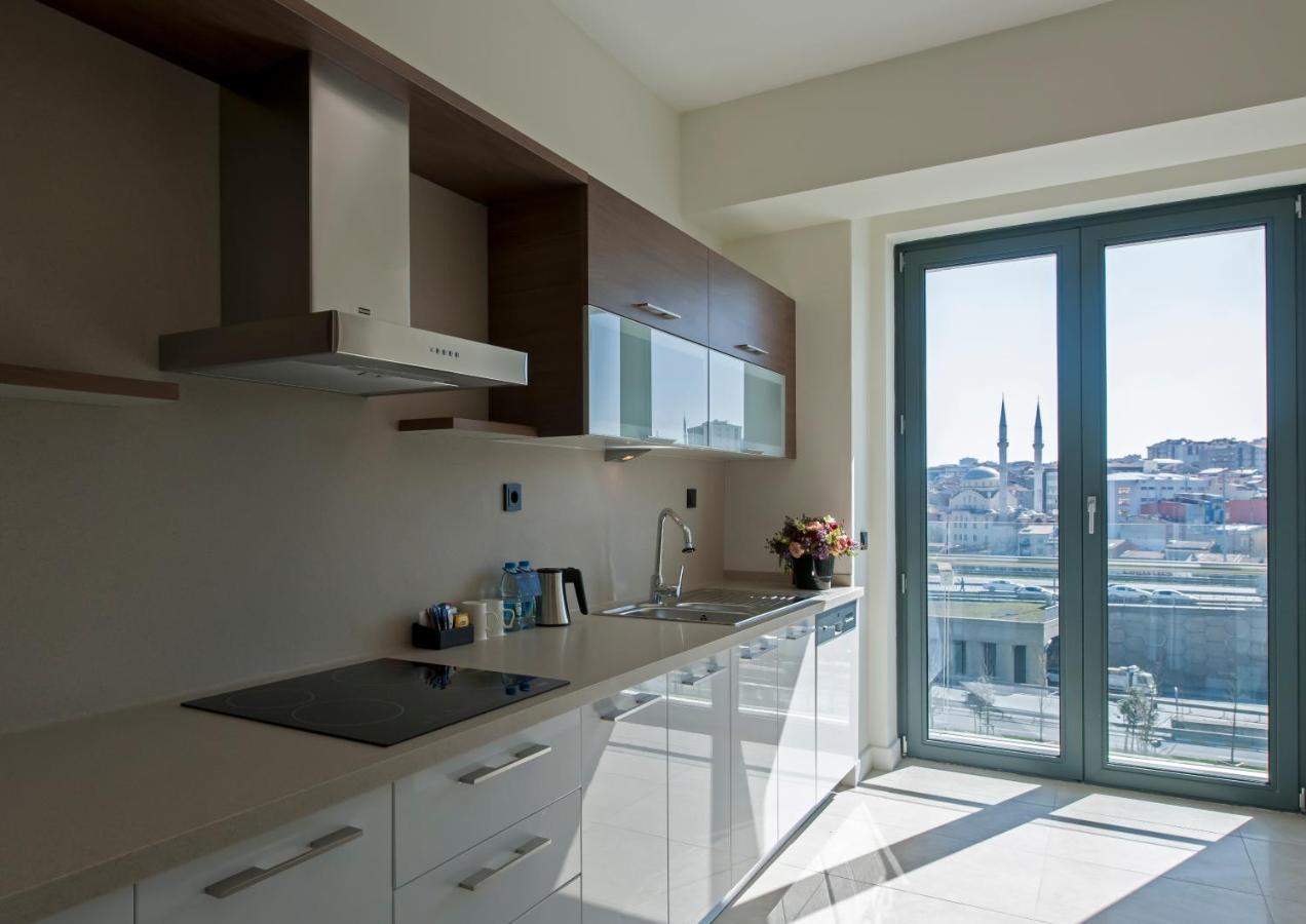 The Superior Living Batisehir Lejlighed Istanbul Eksteriør billede
